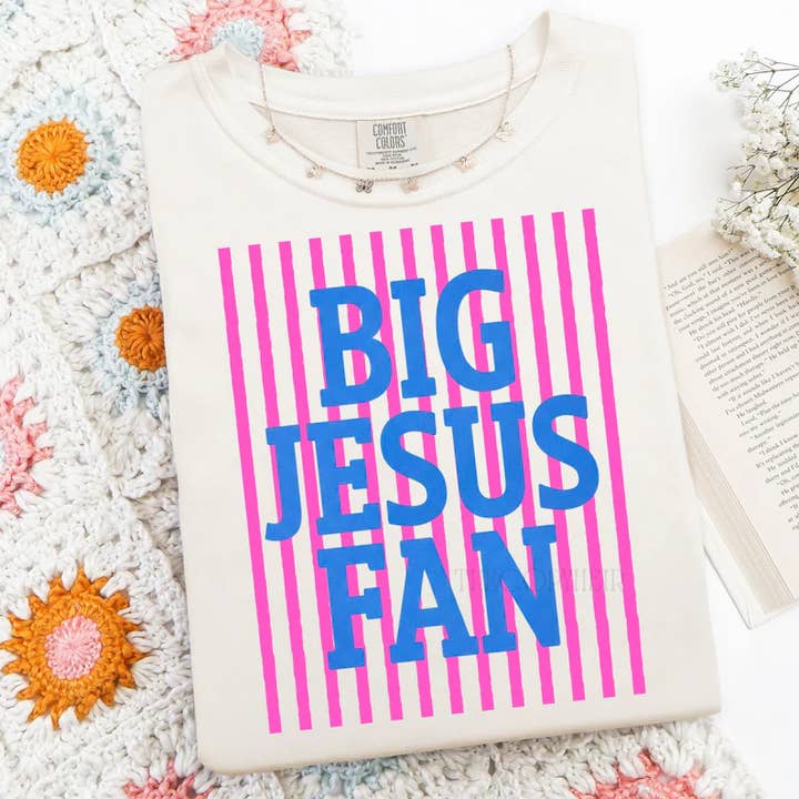 Big Jesus Fan Tee