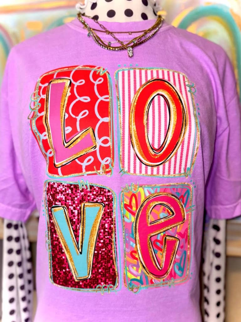 Love T-shirt