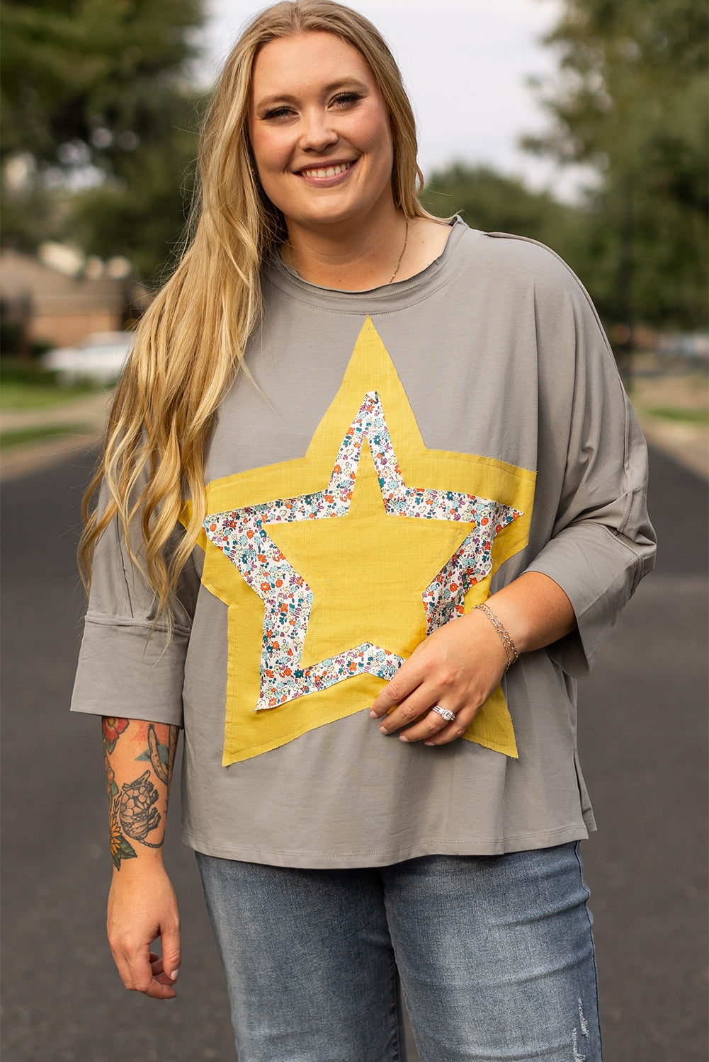 Plus Size Star Embroiderd Top