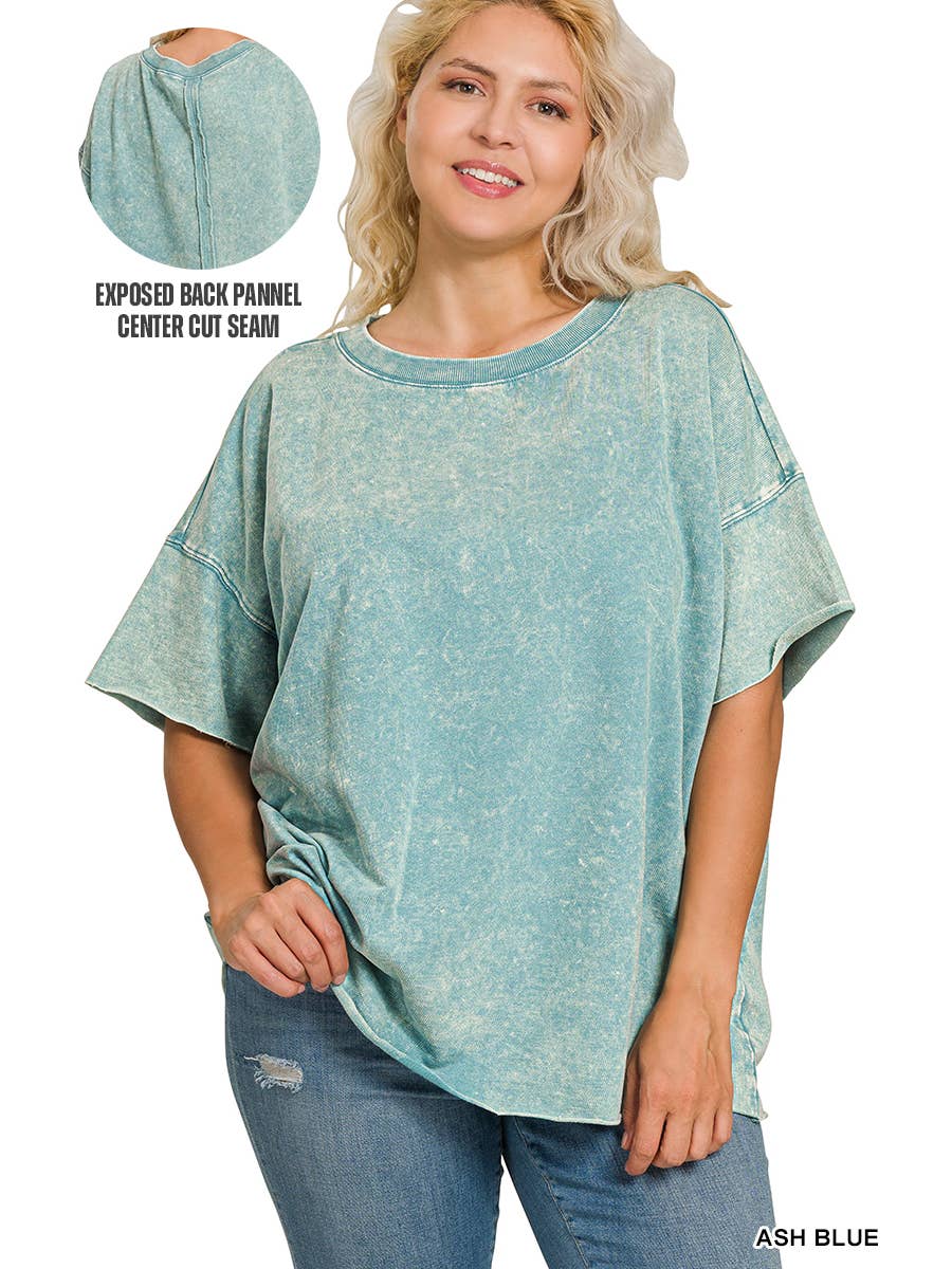 Mineral washed tshirt plus size